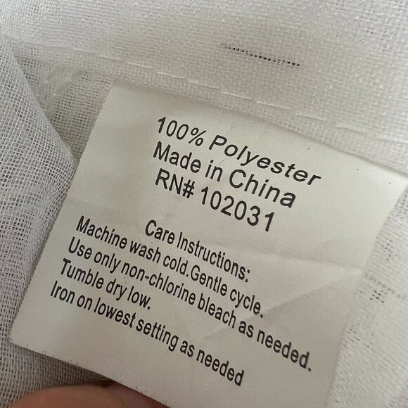 Set of 2 Panels White Window Sheer Medallion Curtains Rod Pocket 37x83 Inch - Picture 3 of 6